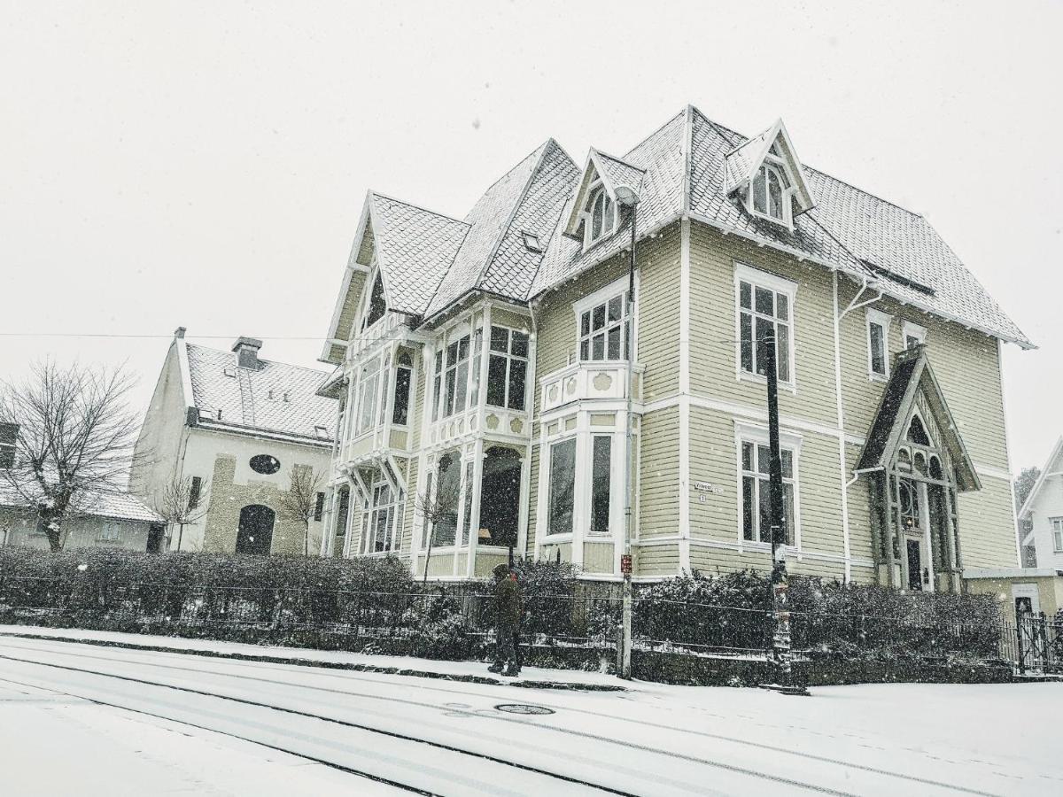 Villa Karine Bergen Bagian luar foto